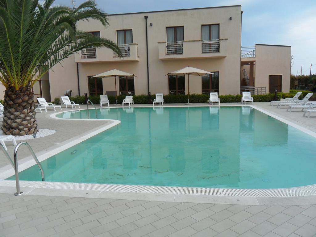 Hermes Hotel Policoro Kültér fotó