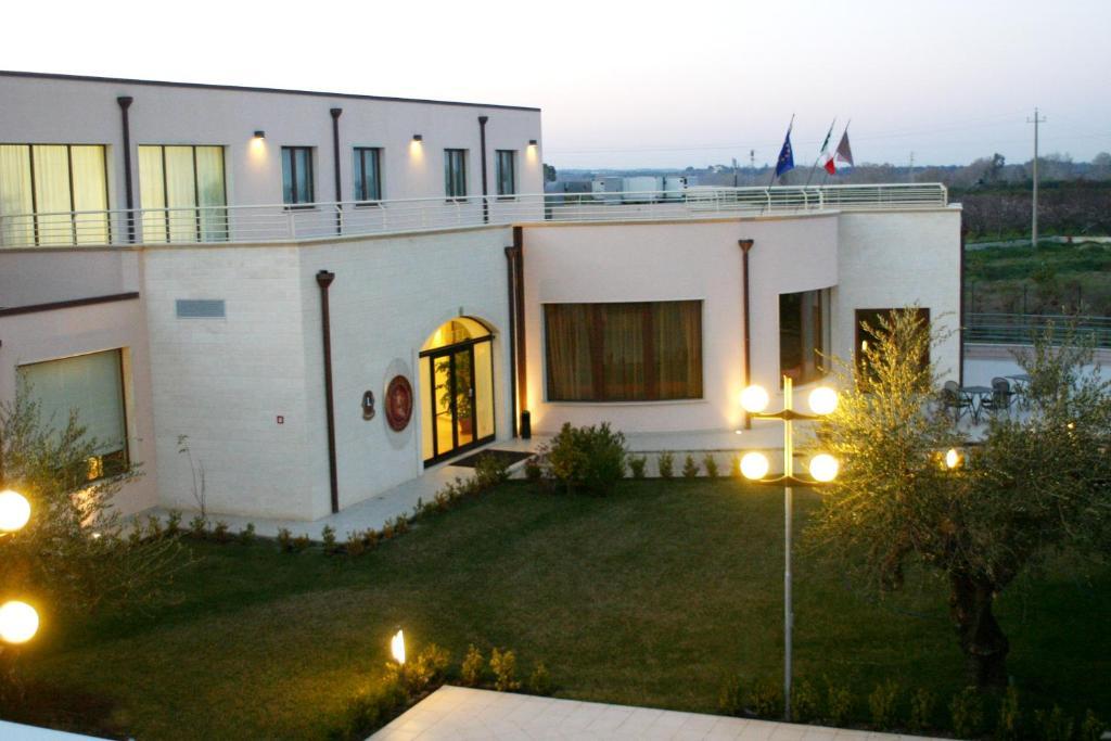Hermes Hotel Policoro Kültér fotó