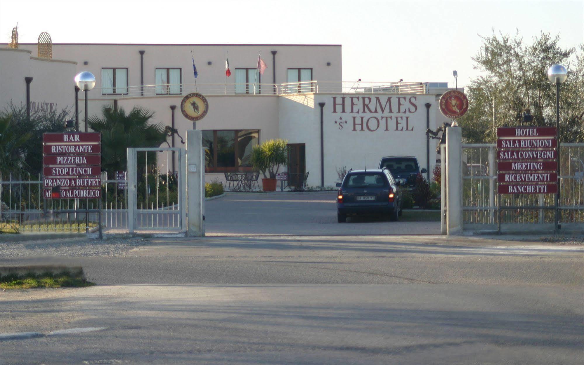 Hermes Hotel Policoro Kültér fotó
