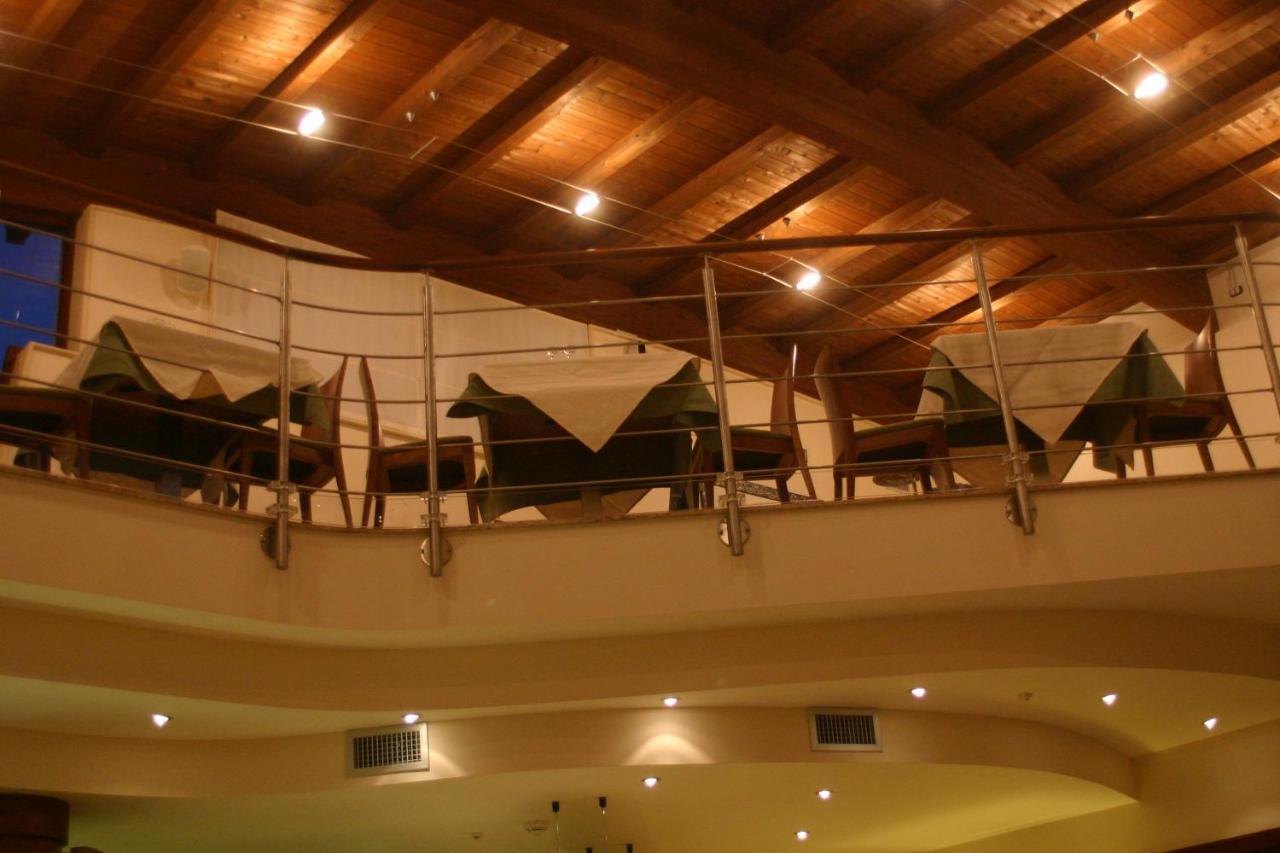 Hermes Hotel Policoro Kültér fotó