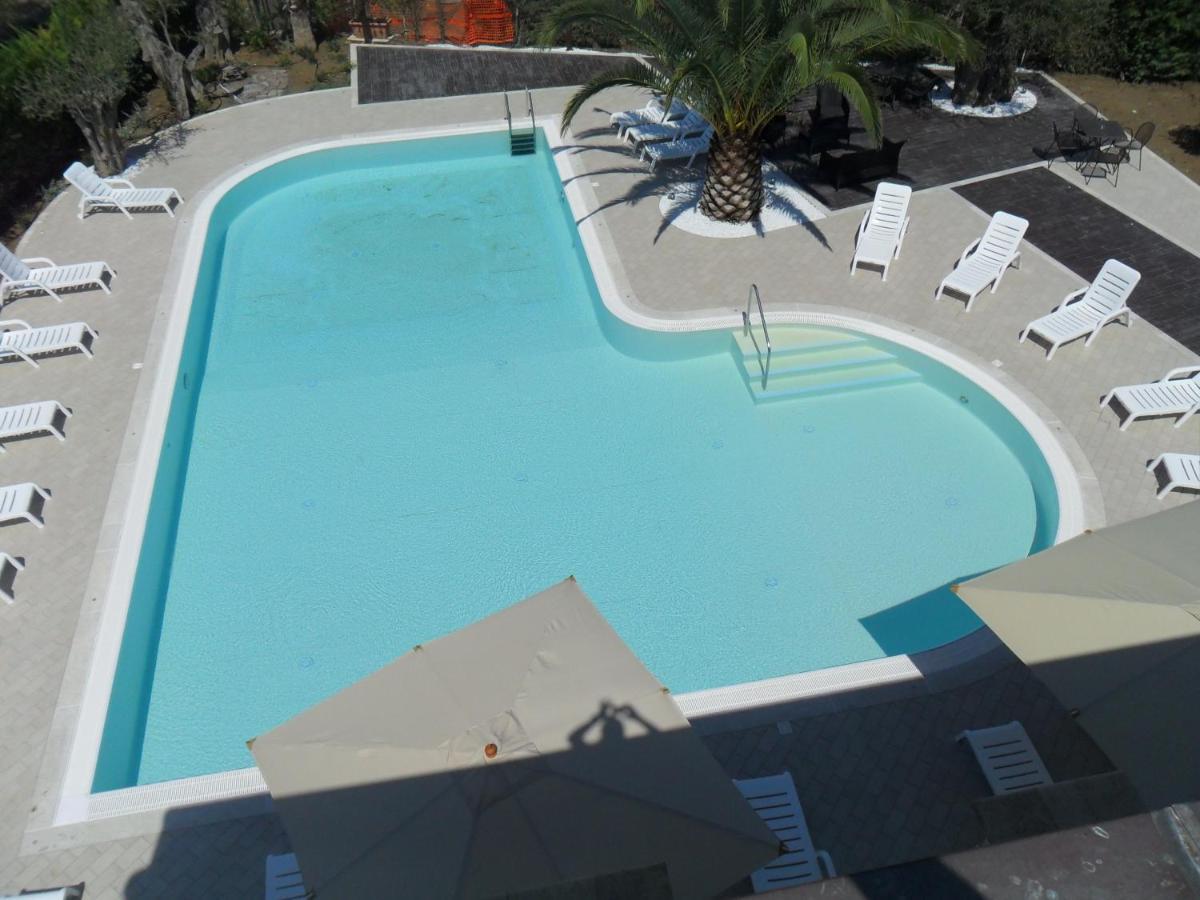 Hermes Hotel Policoro Kültér fotó